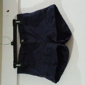 H&M size 6 blue jean shorts
